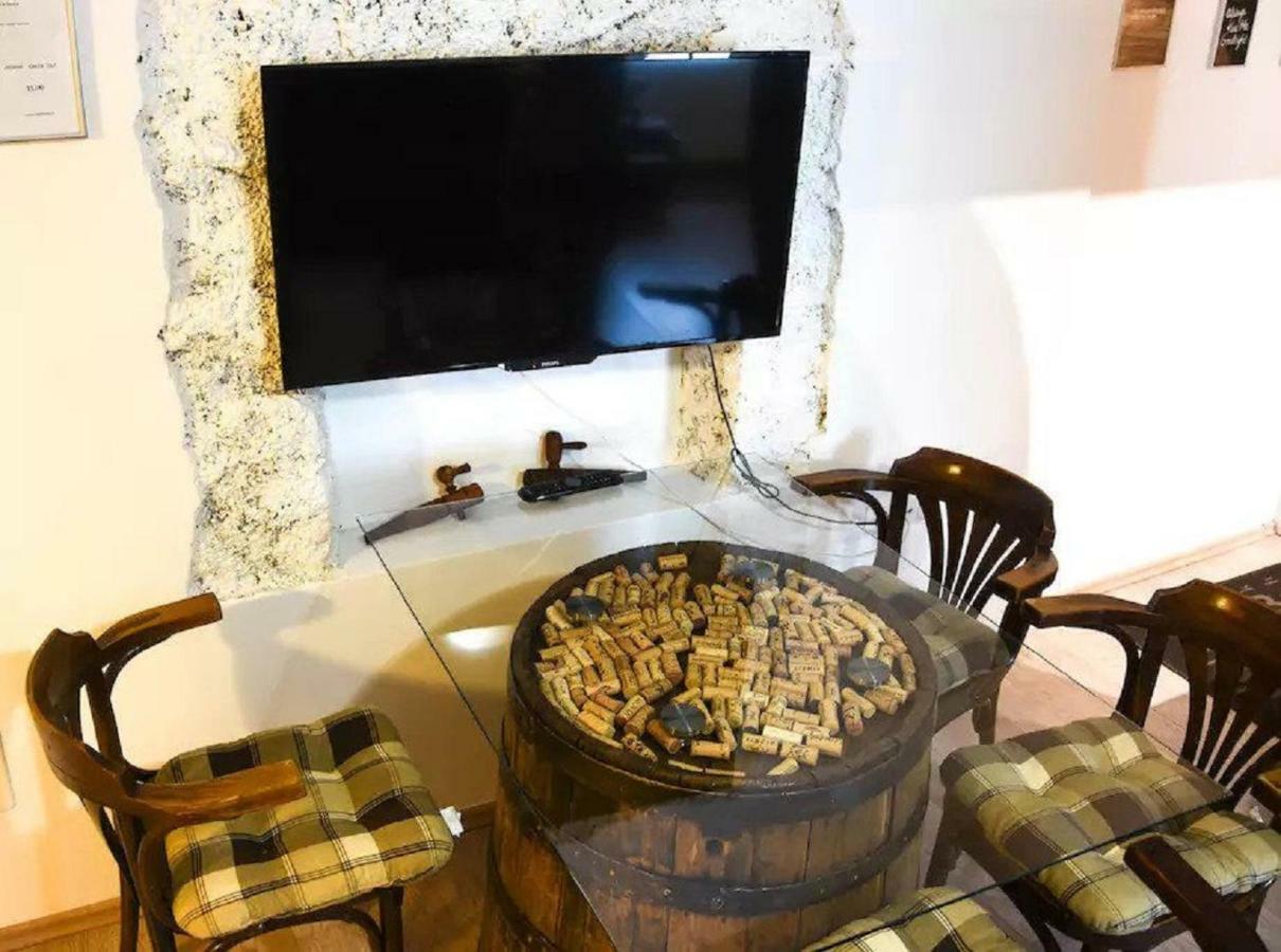 Fabrka Apartment *
